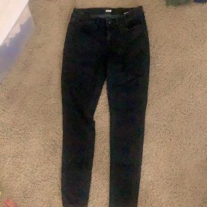 LEVI SKINNY 8 M ( 29 / 32 ) very dark midnight blue with stretch. EUC